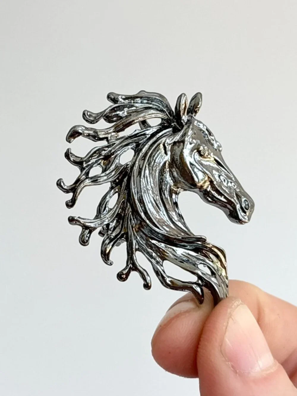 Horse Head Figural Billowing Mane Silver Toned Textured VIntage Insp Brooch Pin